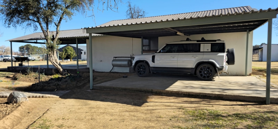 2 Bedroom Property for Sale in The Bend Free State